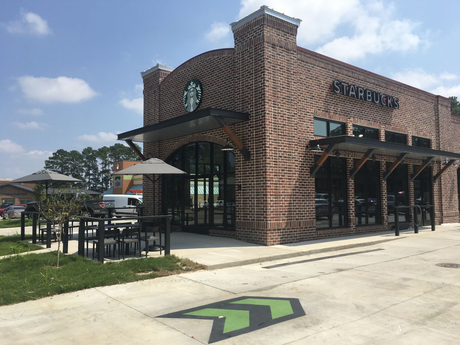 A new Starbucks in Cayce is set top open soon at on Knox Abbott Drive. (Photo/RenÃ©e Sexton)
