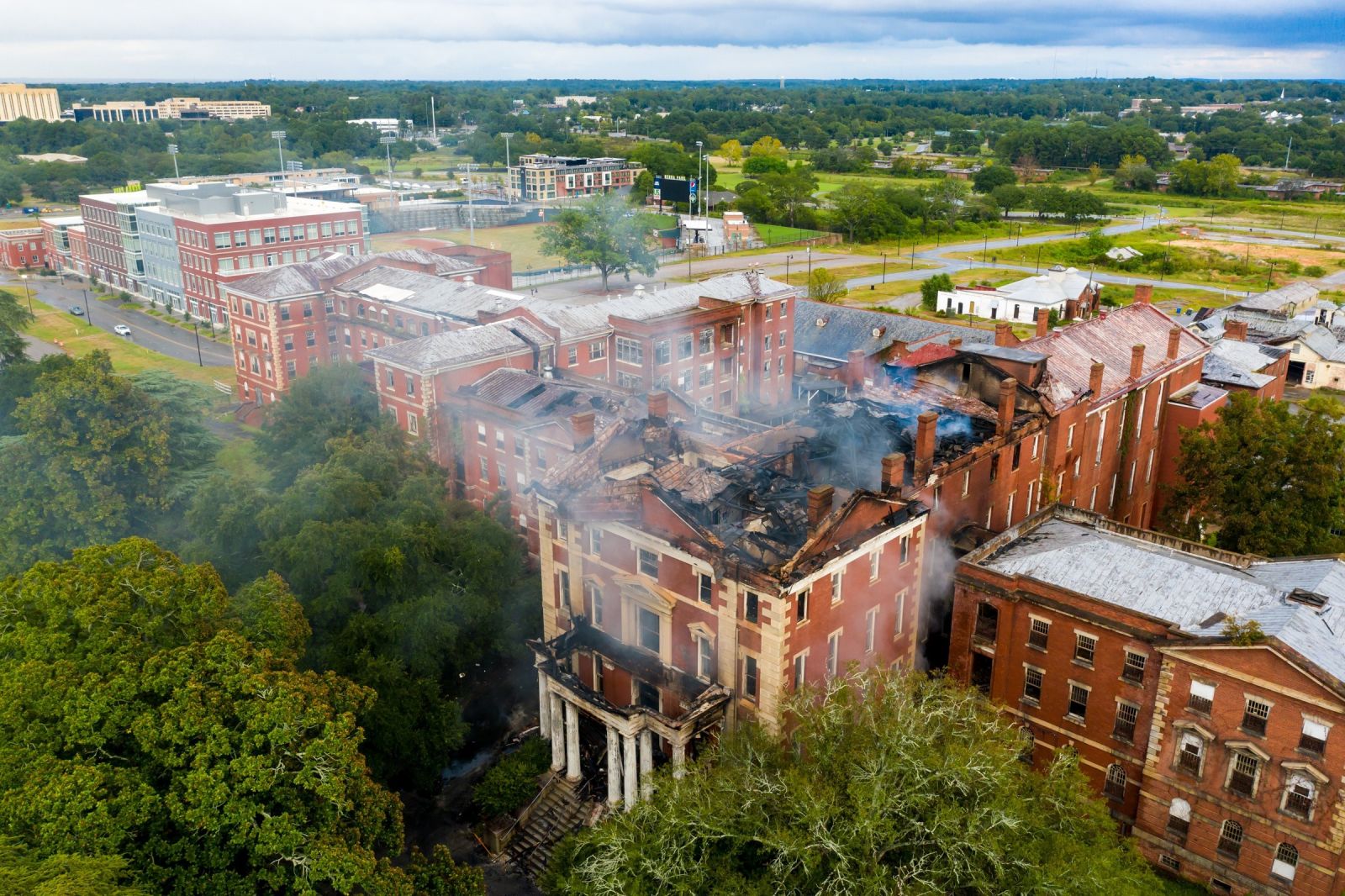 A September fire destroyed the Babcock Building's iconic cupola. (Photo/Jeff Blake/JeffBlakePhoto.com)