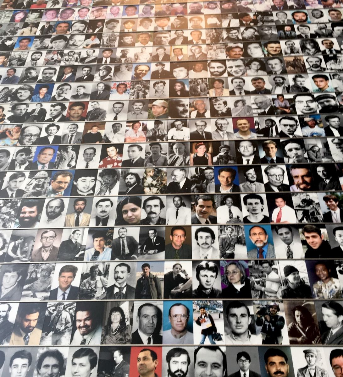 The journalists' memorial at the Newseum in Washington, D.C. (Photo/Melinda Waldrop)