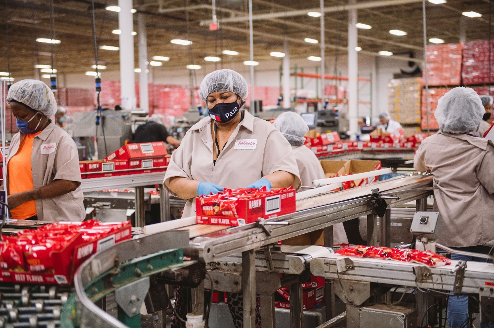 Palmetto Gourmet Foods has experienced constant growth since its launch. The plant currently has 300 employees in the 220,000-square-foot plant, and officials expect to hire another 700 workers by 2028. (Photo/Palmetto Gourmet Foods)